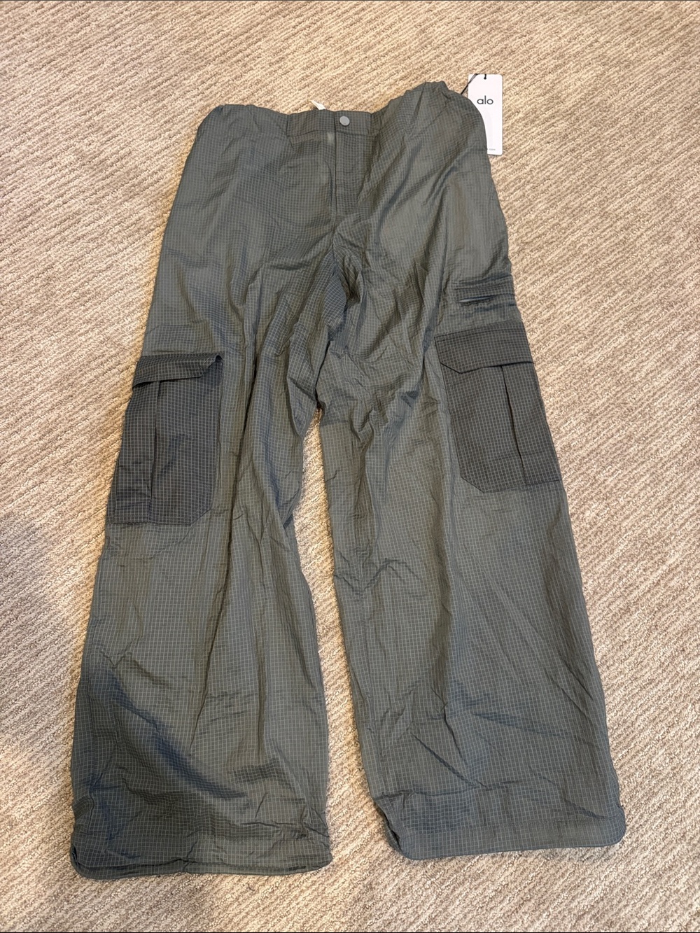 ALO Yoga Sheer Game Time Wide Leg Jogger
